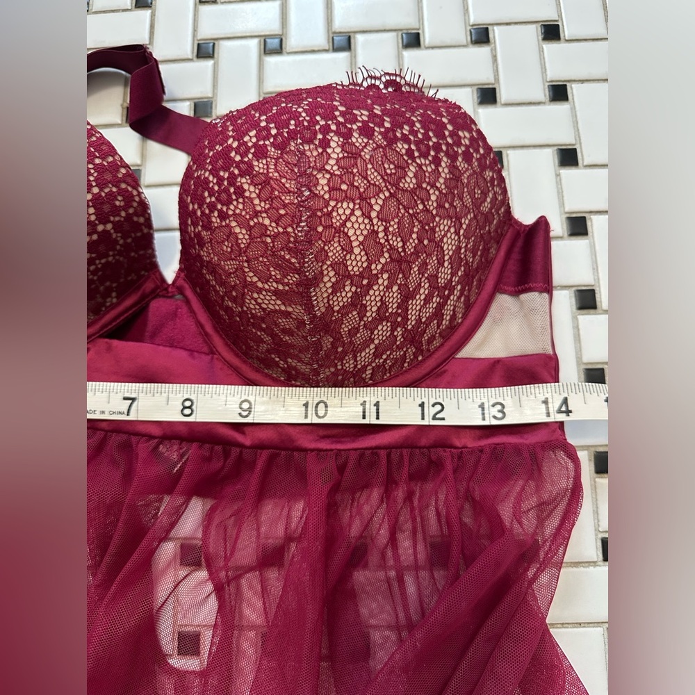 Victoria's Secret Deep Red Lace Chemise - Picture 6 of 7